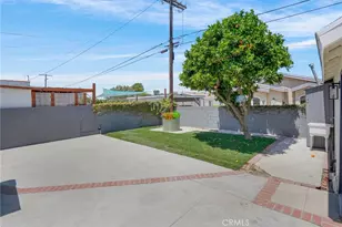 2033 W 76th St, Los Angeles, CA 90047 - Photo 57