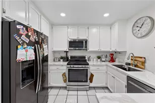 19231 Sherman, Reseda, CA 91335 - Photo 13