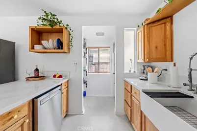 5055 N Raton, Long Beach, CA 90807 - Photo 5