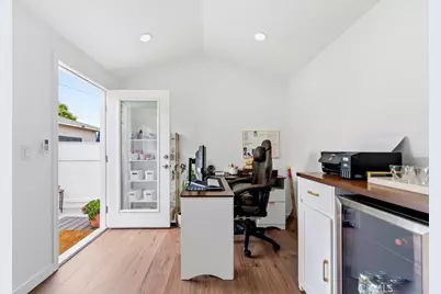 5055 N Raton, Long Beach, CA 90807 - Photo 17
