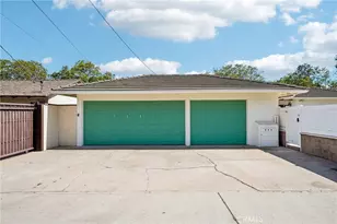1041 E Burlinghall Dr, Long Beach, CA 90807 - Photo 45