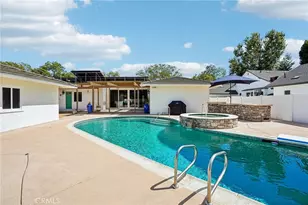 1041 E Burlinghall Dr, Long Beach, CA 90807 - Photo 51