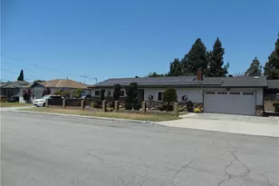 10461 Beach, Bellflower, CA 90706 - Photo 9