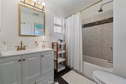 2335 Carfax Avenue, Long Beach, CA 90815 - Photo 27
