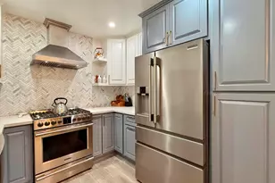 12327 Dunrobin, Downey, CA 90242 - Photo 11