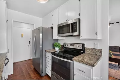 12200 Montecito Road #D319, Seal Beach, CA 90740 - Photo 13