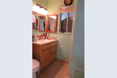 11666 Remington, Sylmar, CA 91342 - Photo 57