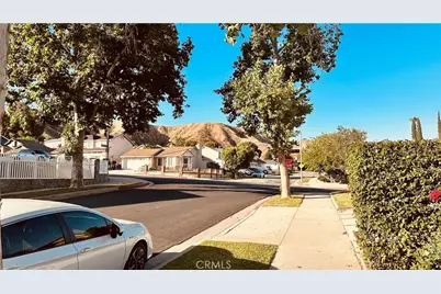 11666 Remington, Sylmar, CA 91342 - Photo 7