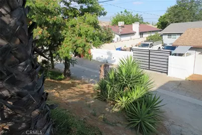 11666 Remington, Sylmar, CA 91342 - Photo 37