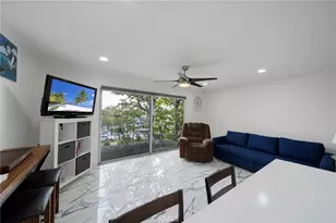 300 Cagney, Newport Beach, CA 92663 - Photo 13
