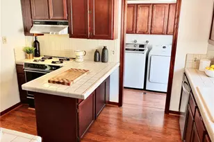 3839 Cedar Ave, Long Beach, CA 90807 - Photo 9