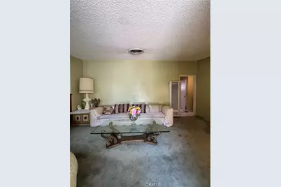 12701 Daventry, Pacoima, CA 91331 - Photo 3