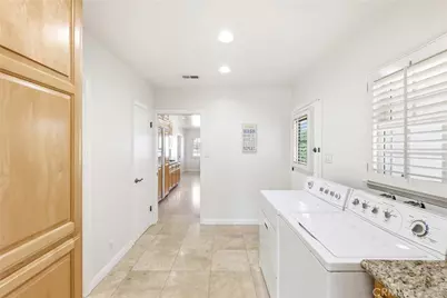 17038 California, Bellflower, CA 90706 - Photo 15