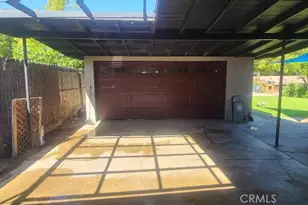 2429 C, Bakersfield, CA 93301 - Photo 19