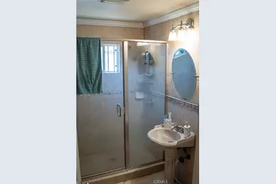 1600 N Chester, Compton, CA 90221 - Photo 19