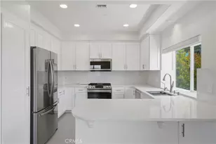 2515 Carnegie Ln, Redondo Beach, CA 90278 - Photo 17