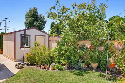 555 W Shadwell, Carson, CA 90745 - Photo 59