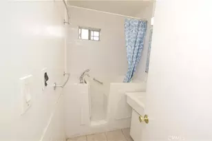 8492 Holder, Buena Park, CA 90620 - Photo 19