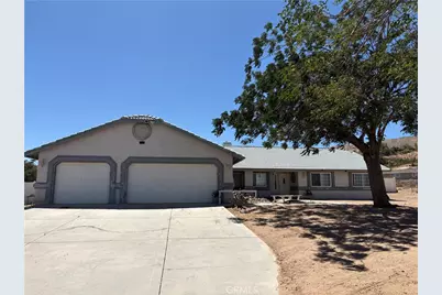21923 Pacific, Apple Valley, CA 92308 - Photo 1