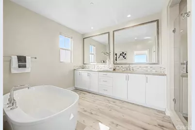 121 Trumpet Flower, Irvine, CA 92618 - Photo 31