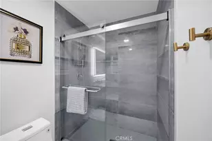 17311 Peach, Irvine, CA 92612 - Photo 19