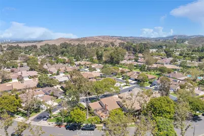 17311 Peach, Irvine, CA 92612 - Photo 47