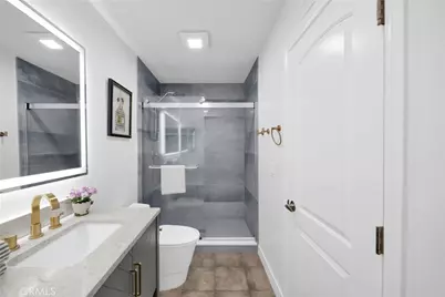 17311 Peach, Irvine, CA 92612 - Photo 21
