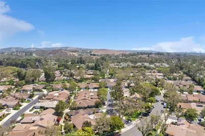 17311 Peach, Irvine, CA 92612 - Photo 45