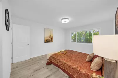 17311 Peach, Irvine, CA 92612 - Photo 19