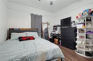 814 E 41st St, Los Angeles, CA 90011 - Photo 9