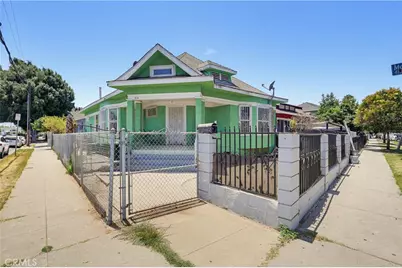 814 East 41st  Street, Los Angeles, CA 90011 - Photo 1