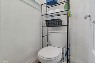 814 E 41st St, Los Angeles, CA 90011 - Photo 7