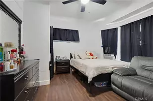 814 E 41st St, Los Angeles, CA 90011 - Photo 11