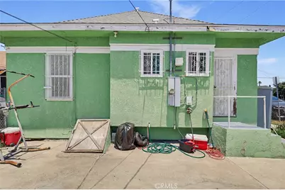 814 East 41st  Street, Los Angeles, CA 90011 - Photo 23