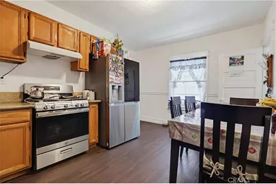 814 East 41st  Street, Los Angeles, CA 90011 - Photo 5