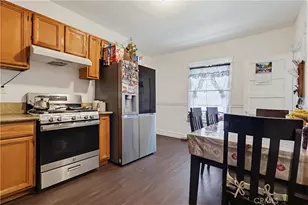 814 E 41st St, Los Angeles, CA 90011 - Photo 5