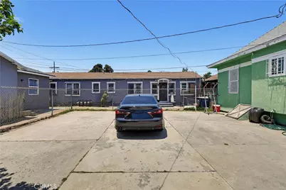814 East 41st  Street, Los Angeles, CA 90011 - Photo 19
