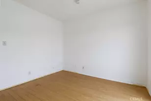721 W 54th St, Los Angeles, CA 90037 - Photo 37