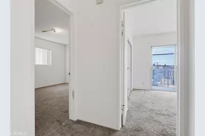 721 W 54th Street, Los Angeles, CA 90037 - Photo 49