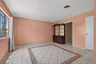 11 Eastridge Ln, Carson, CA 90745 - Photo 7