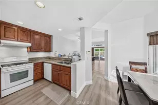 2837 Wisteria, Fullerton, CA 92833 - Photo 7