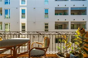 1154 S Barrington Ave, Los Angeles, CA 90049 - Photo 19