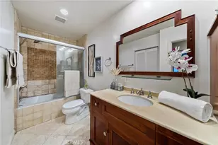 1154 S Barrington Ave, Los Angeles, CA 90049 - Photo 11