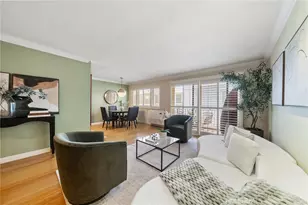 1154 S Barrington Ave, Los Angeles, CA 90049 - Photo 3
