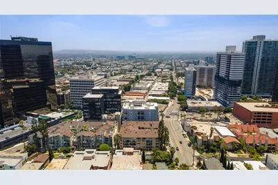 1154 S Barrington Avenue #213, Los Angeles, CA 90049 - Photo 27