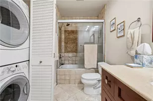 1154 S Barrington Ave, Los Angeles, CA 90049 - Photo 17