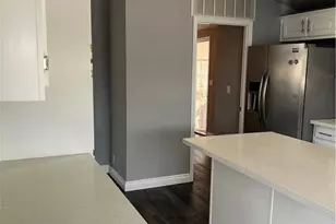 10001 W Frontage, South Gate, CA 90280 - Photo 37