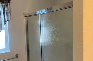 10001 W Frontage, South Gate, CA 90280 - Photo 17