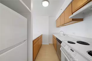 201 Ocean Ave, Santa Monica, CA 90402 - Photo 15