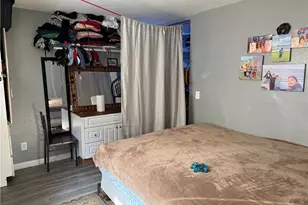 822 W 60th, Los Angeles, CA 90044 - Photo 5